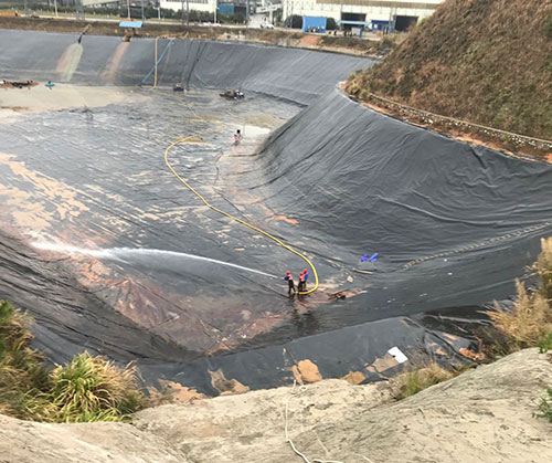 锦江废水池清理