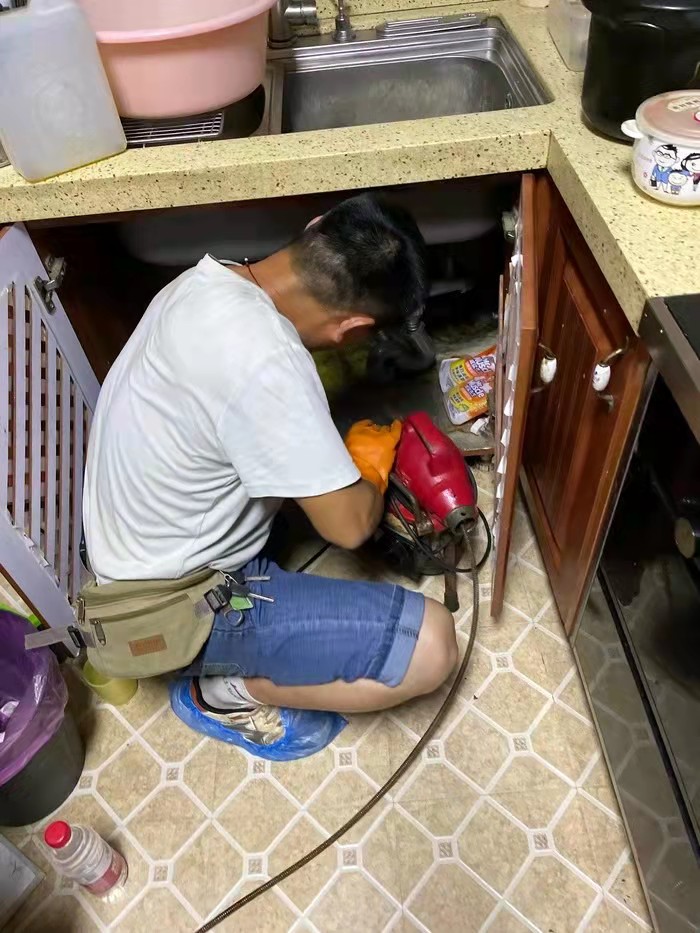 锦江通下水道