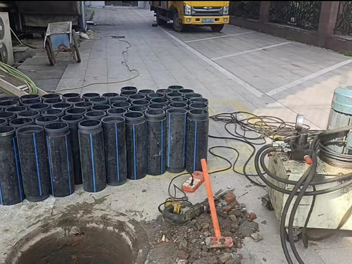 锦江PE置换管厂家 DN315置换管 非开挖管短管置换